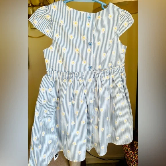 Charming Blue and White Kids Dress with Daisies - Picture 3 of 4
